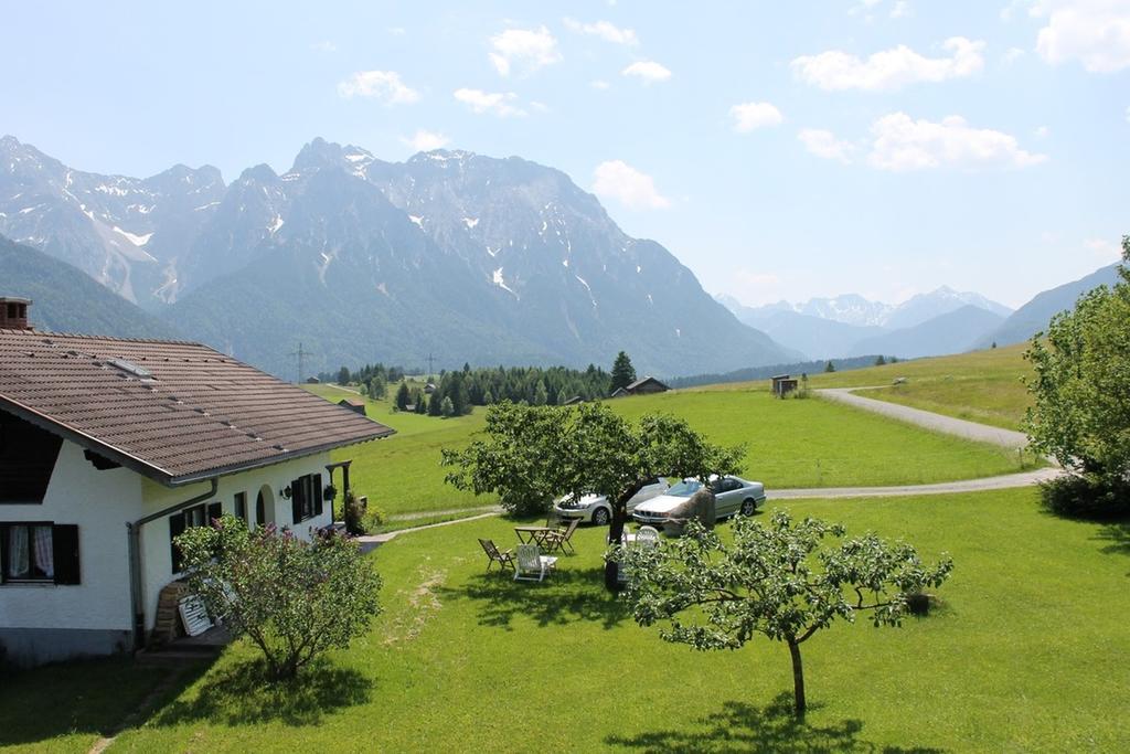 Zum Bergbauer Apartment Mittenwald Ngoại thất bức ảnh